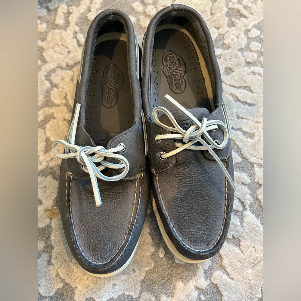Brand new Sperry boat shoes, never worn